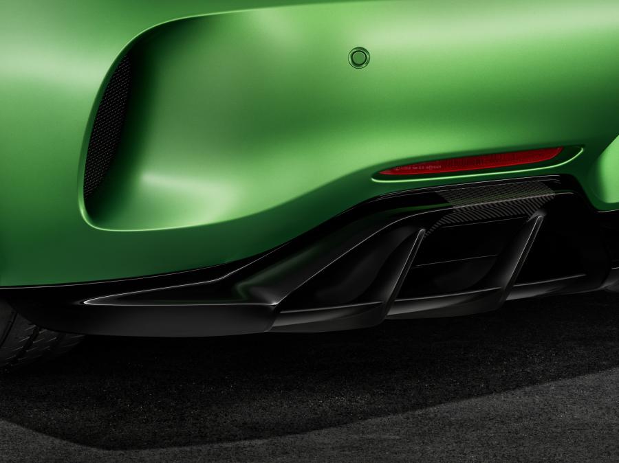Детали экстерьера Mercedes-AMG GT R 2016 года  (фото 19 из 92)